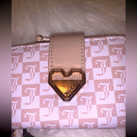 NEW!!! JUICY COUTURE LOGO WALLET - Picture 2 of 5